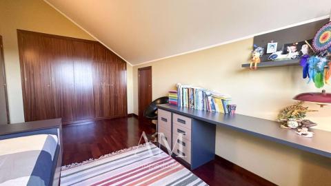 Casa independiente en Alcoucer