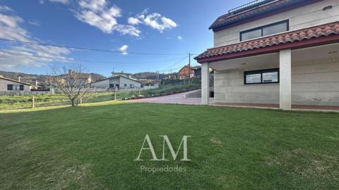 Casa independiente en Alcoucer