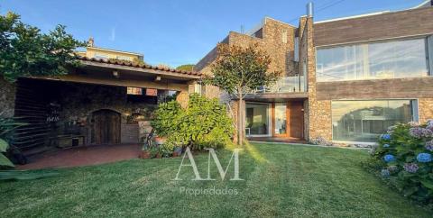 Casa independiente en calle Baixada á Praia