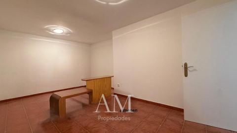 Chalet adosado en calle da Zapateira