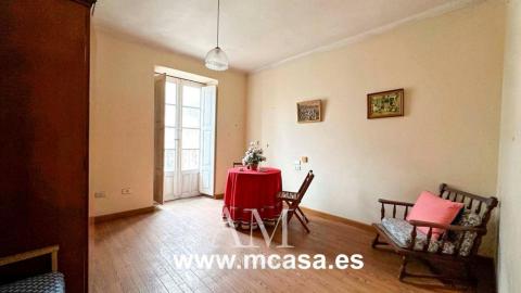 Casa independiente en paseo Maritimo