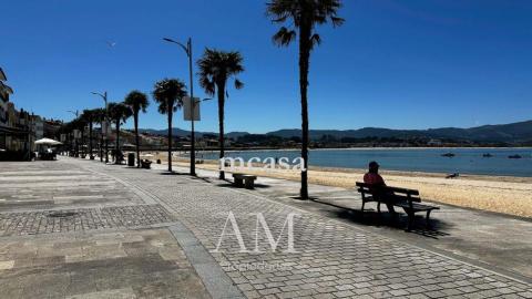 Casa independiente en paseo Maritimo