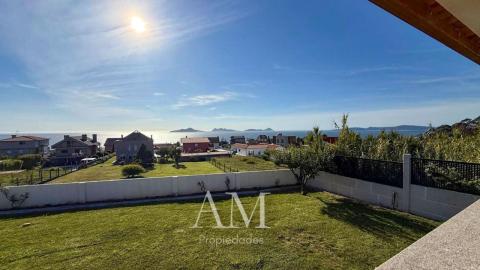 Casa o chalet independiente en venta en Baixada á Praia