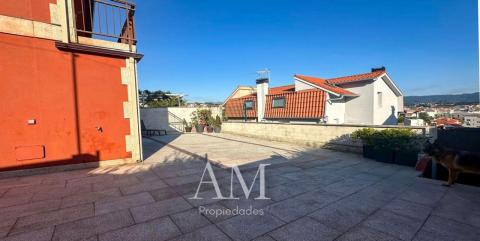 Chalet pareado en calle Tomás Mirambell