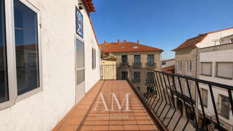 CASA EN EL CENTRO DE BAIONA CON TERRAZA