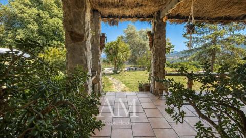 CHALET CON VISTAS AL VALLE MIÑOR CON PARCELA DE 1765 M2