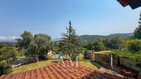 CHALET CON VISTAS AL VALLE MIÑOR CON PARCELA DE 1765 M2