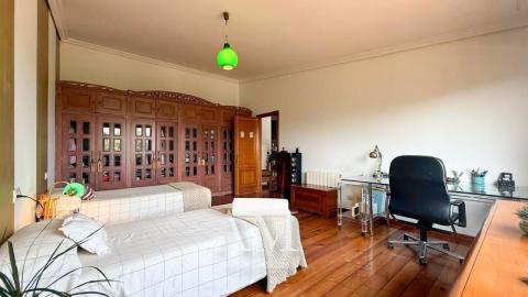 CHALET CON VISTAS AL VALLE MIÑOR CON PARCELA DE 1765 M2