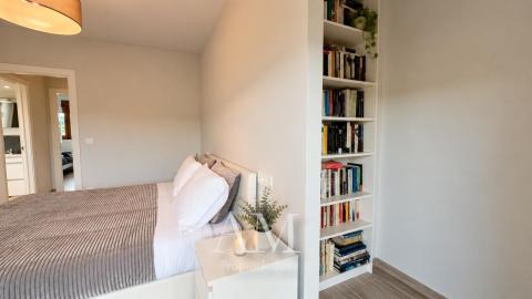 CHALET A PIE DE PLAYA EN HIO, TERRAZA CON VISTAS PANORAMICAS Y JARDIN, AEROTERMIA Y SUELO RADIANTE