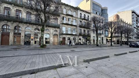 Local en calle Montero Ríos