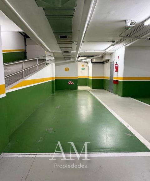 Piso en calle de Venezuela